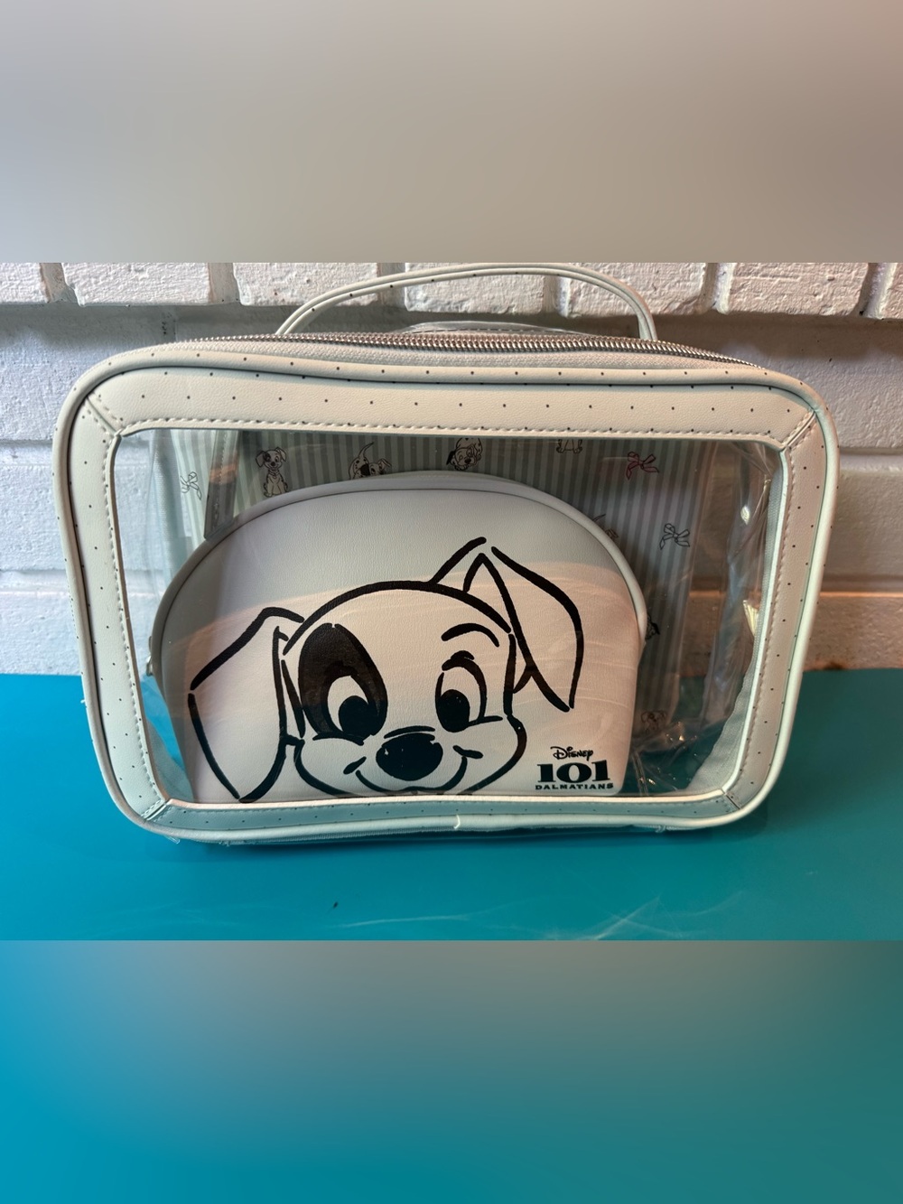 Disney White & Black 101 Dalmatians Puppy Travel Pouch 2 bags